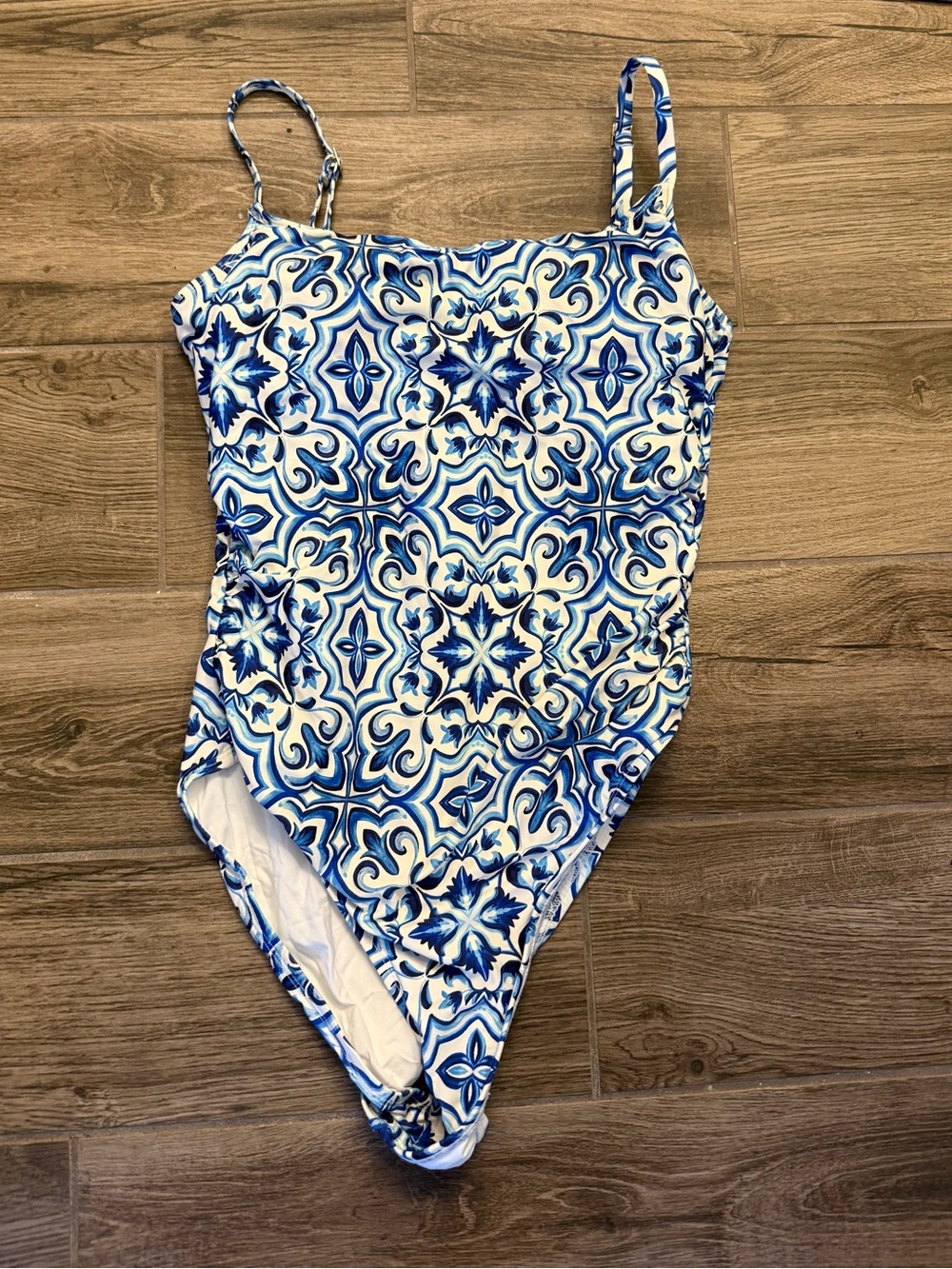 Like New La Blanca Blue Tile-Print One-Piece Tank Swimsuit, Sz 12, In Stores